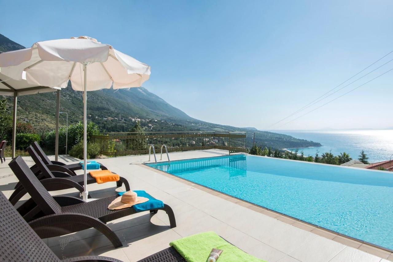 Lourdas Beach View Villa Vlachata Eksteriør bilde